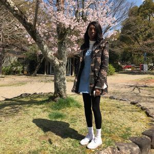 Meet your Posher, Sidney